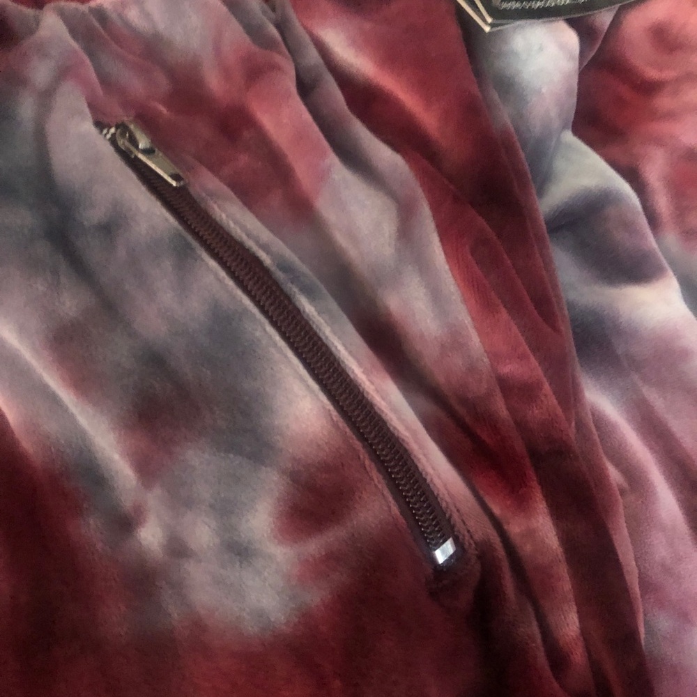 French Laundry Tie-Dye Velvet Hoodie and Joggers — Burgundy, Pink, Gray - Picture 4 of 8